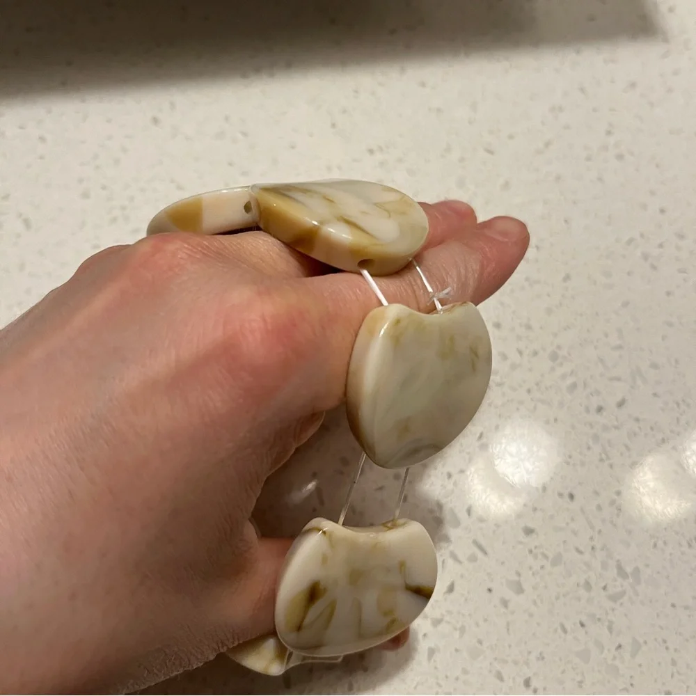 Asymmetrical beige color Vintage bohemian style Elastic Resin‎ Bracelet